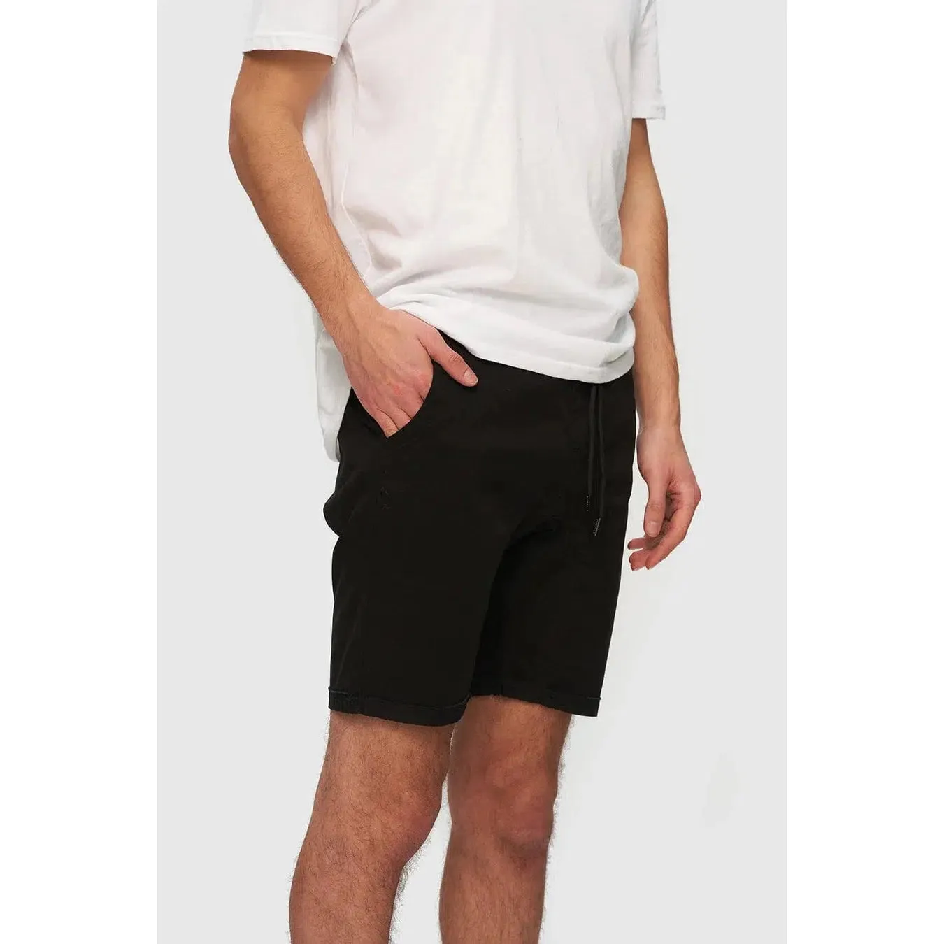 CHINO SHORTS