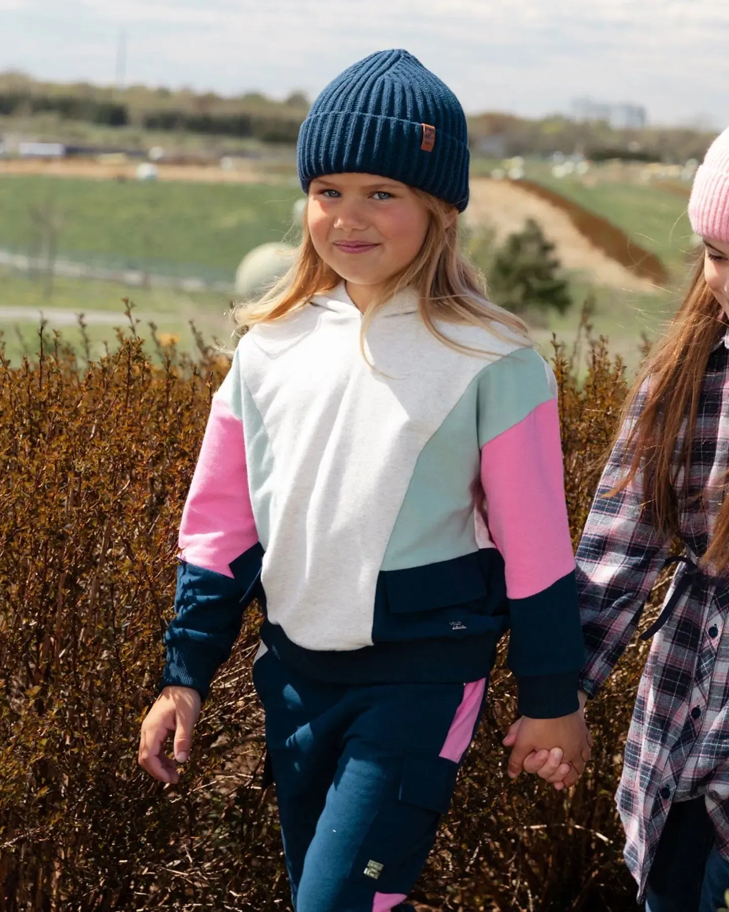 Hooded Sweatshirt Colorblock Beige, Navy And Pink