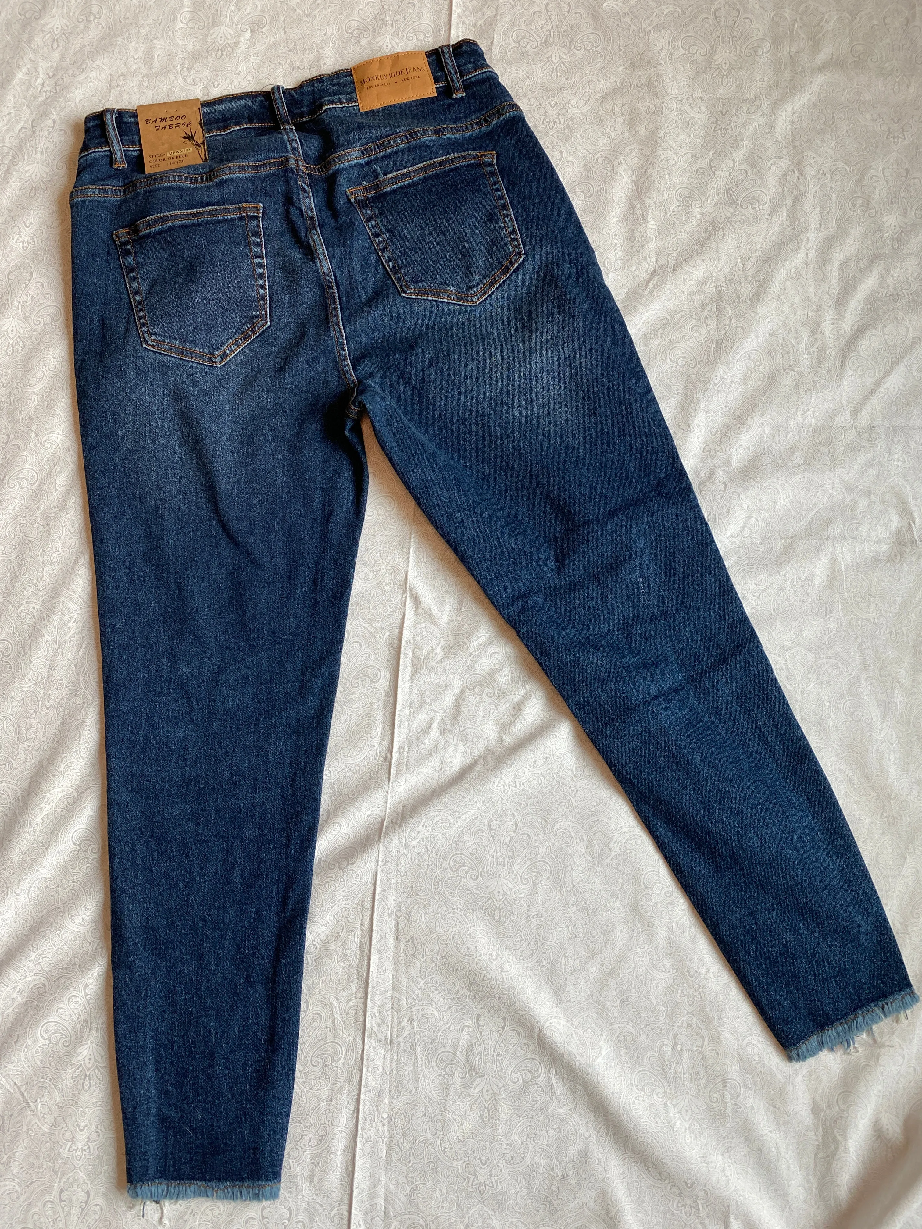 Monkey Ride Distressed Jeans - Curvy