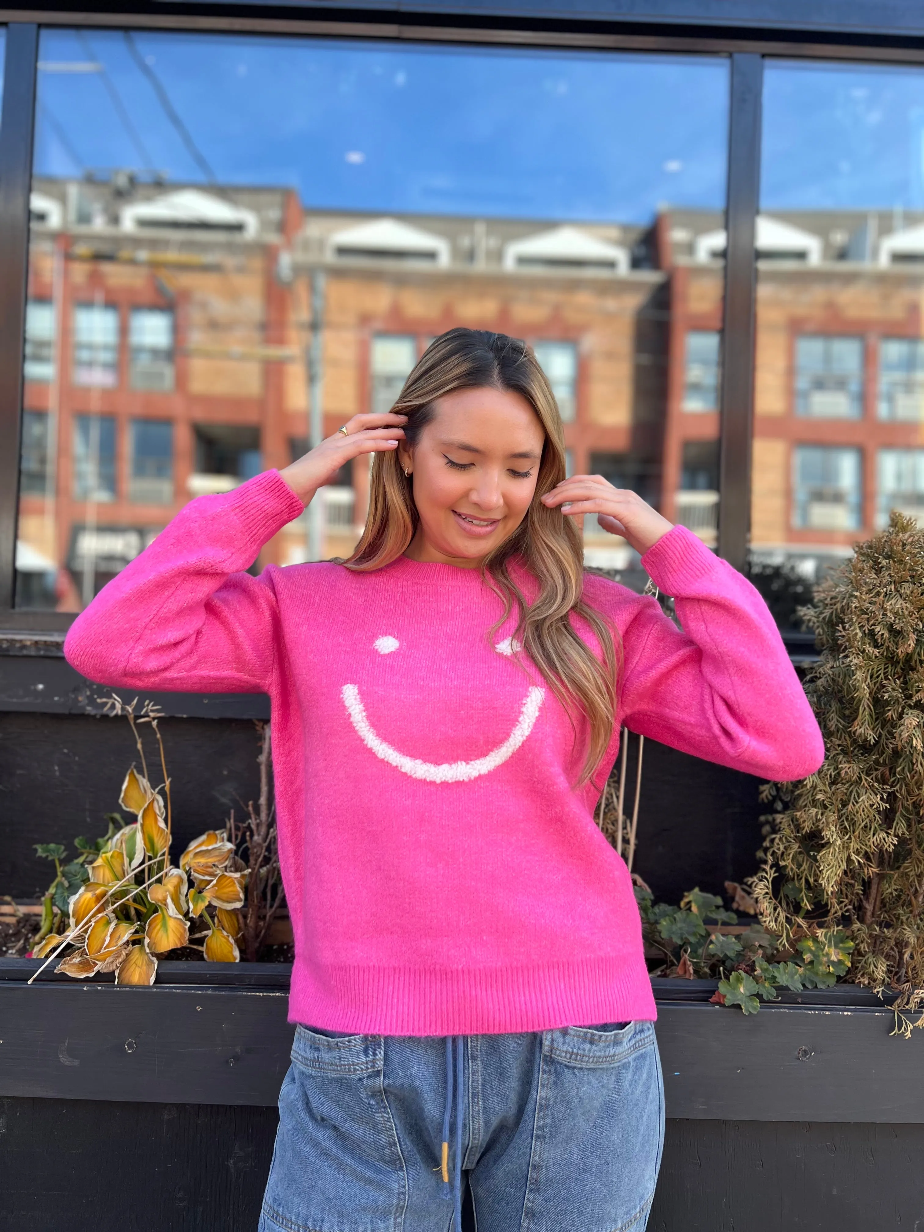 PINK HAPPY FACE DEBUT CREW SWEATER